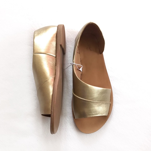 NWOT Metallic Gold Asymmetrical Slide Sandals - Picture 3 of 6